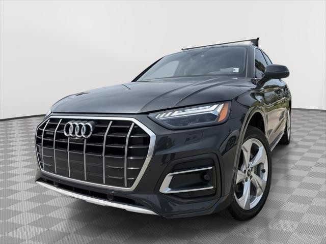 Used 2021 Audi Q5 Prestige w/ Prestige Package AWD/4WD image 1
