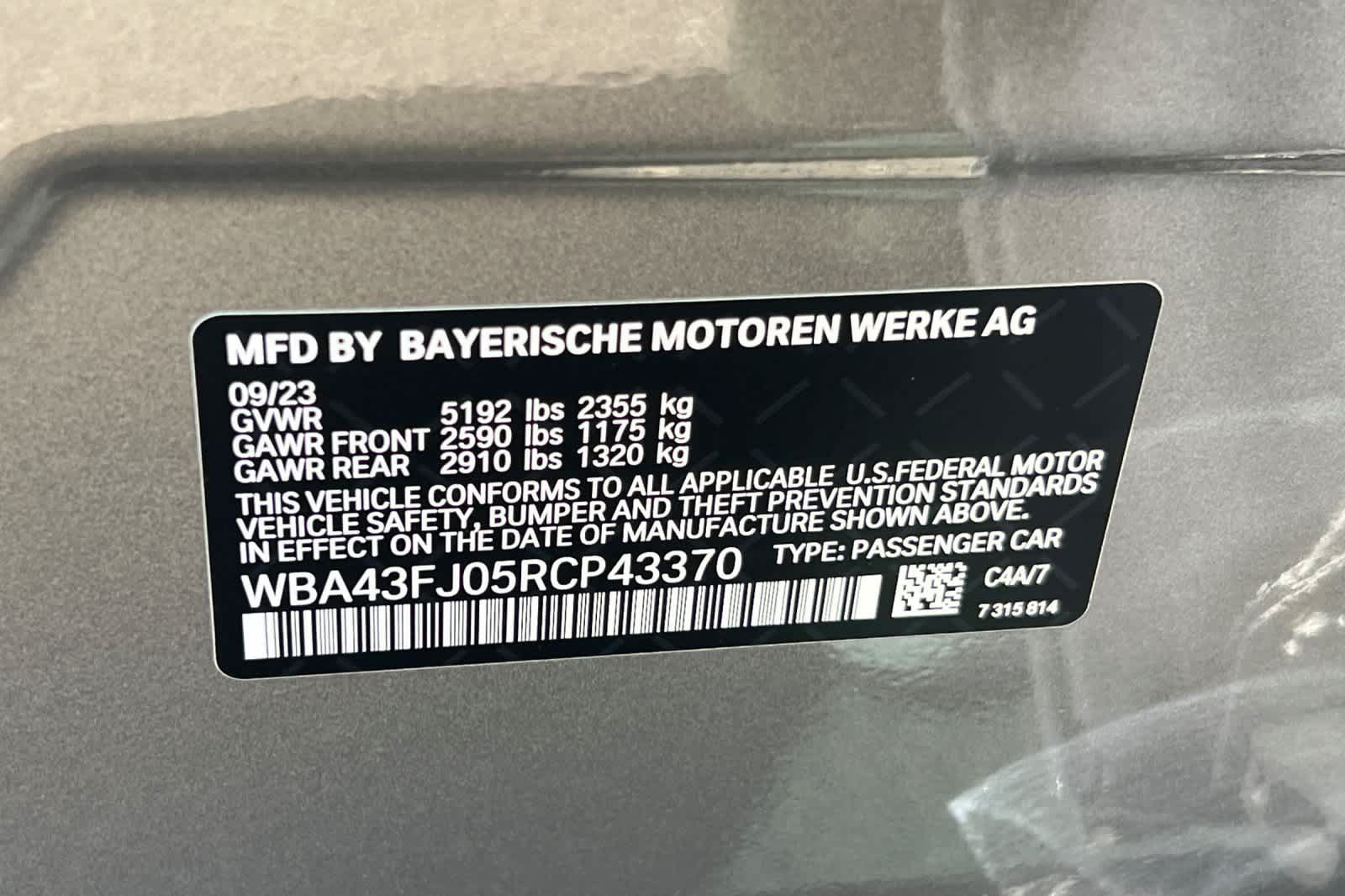 Used 2024 BMW 530i w/ Executive Package RWD image 34