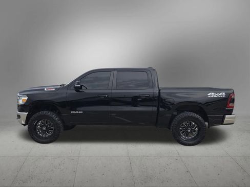 Used 2022 RAM 1500 Big Horn AWD/4WD image 3