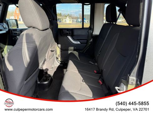 Used 2016 Jeep Wrangler Unlimited Sahara w/ Dual Top Group image 9