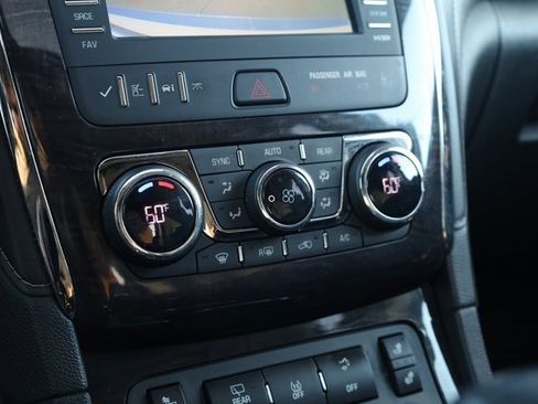 Used 2017 Buick Enclave Leather image 20