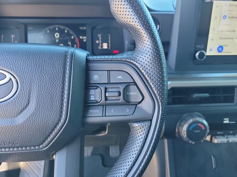 Used 2025 Toyota Tacoma SR5 image 25