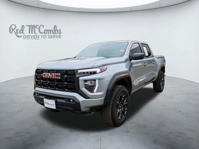 Used 2025 GMC Canyon Elevation w/ Convenience Package