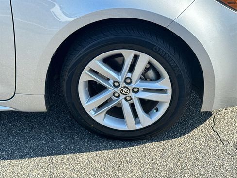 Used 2022 Toyota Corolla SE image 12