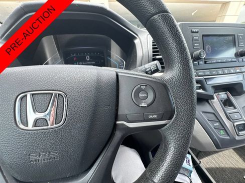 Used 2018 Honda Odyssey LX image 21