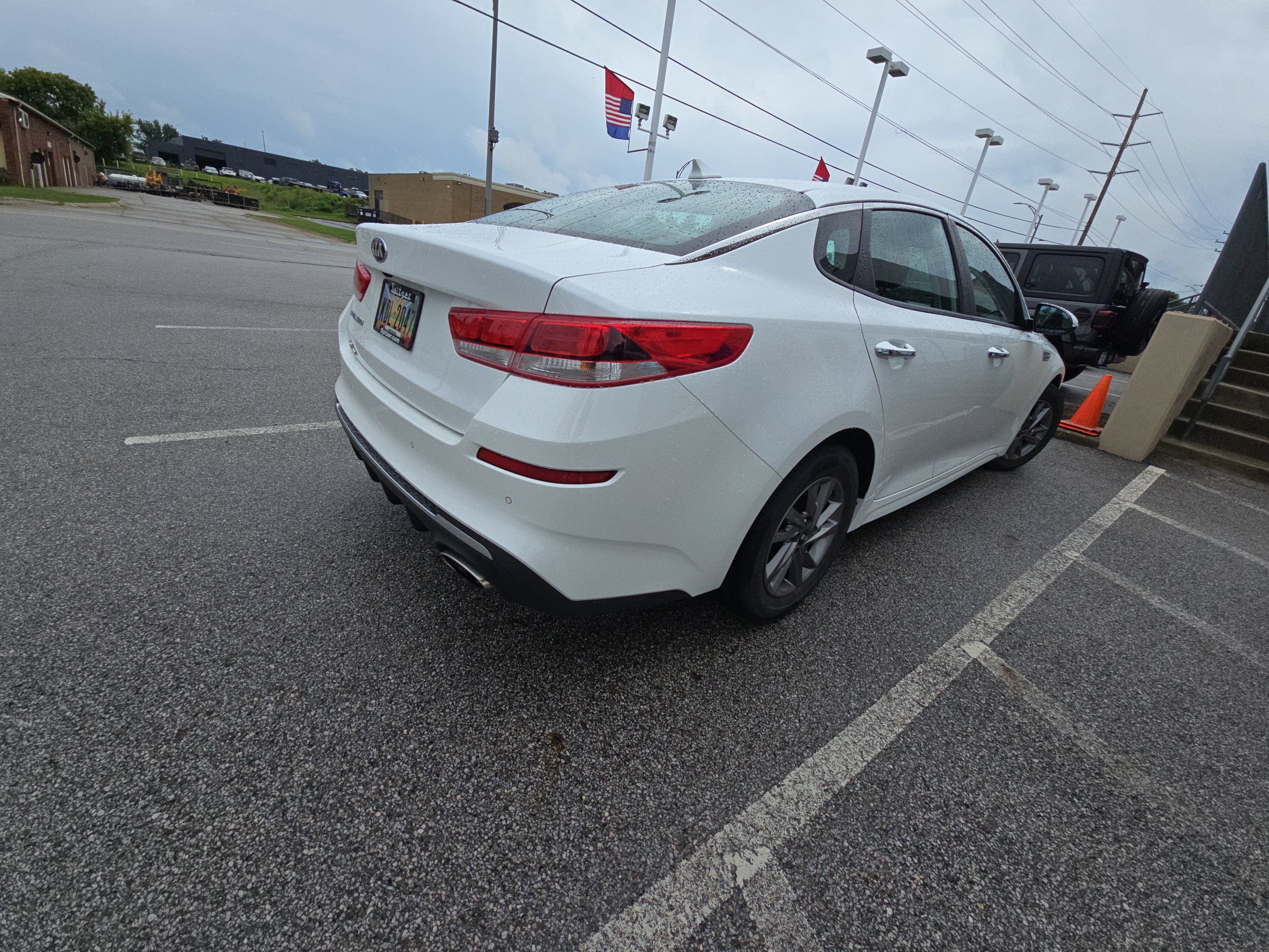 Used 2020 Kia Optima LX FWD image 4