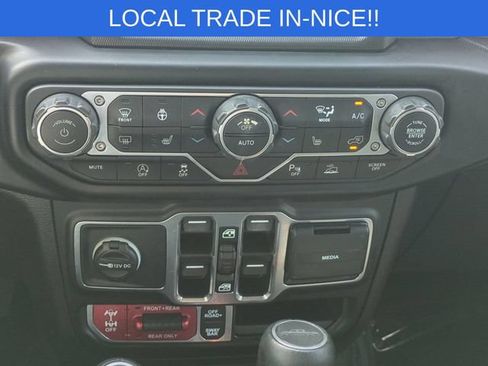 Used 2021 Jeep Gladiator Rubicon AWD/4WD image 18