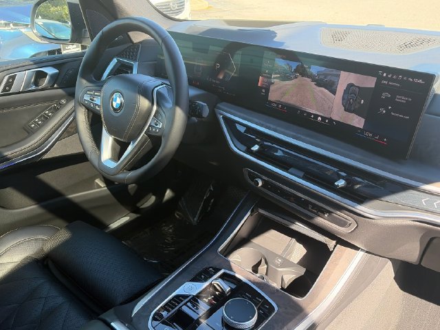 Used 2025 BMW X5 xDrive40i w/ Premium Package AWD/4WD image 27
