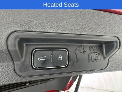 Used 2025 Ford Explorer ST image 17