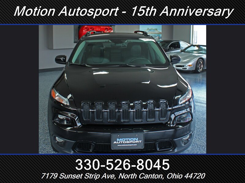 Used 2017 Jeep Cherokee High Altitude AWD/4WD image 4