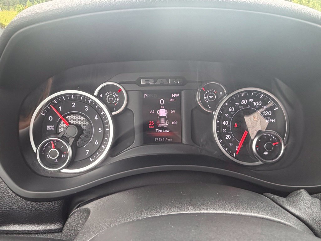 Used 2026 RAM 2500 Big Horn AWD/4WD image 25