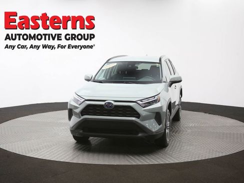 Used 2022 Toyota RAV4 XLE AWD/4WD image 54