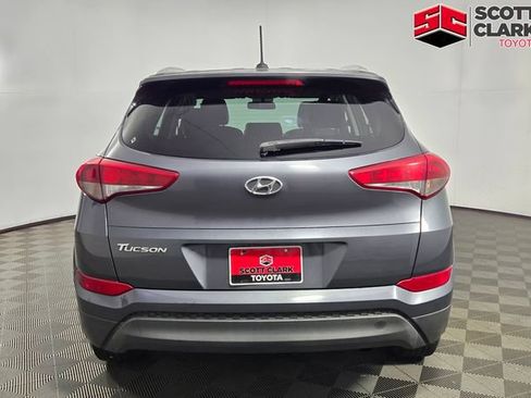 Used 2017 Hyundai Tucson SE w/ SE Popular Package 02 FWD image 7