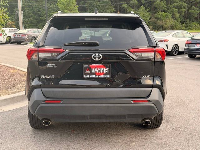 Used 2023 Toyota RAV4 XLE FWD image 10