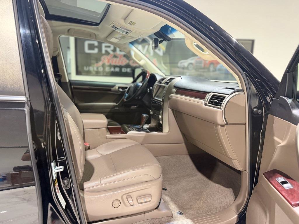 Used 2019 Lexus GX 460 Premium AWD/4WD image 14