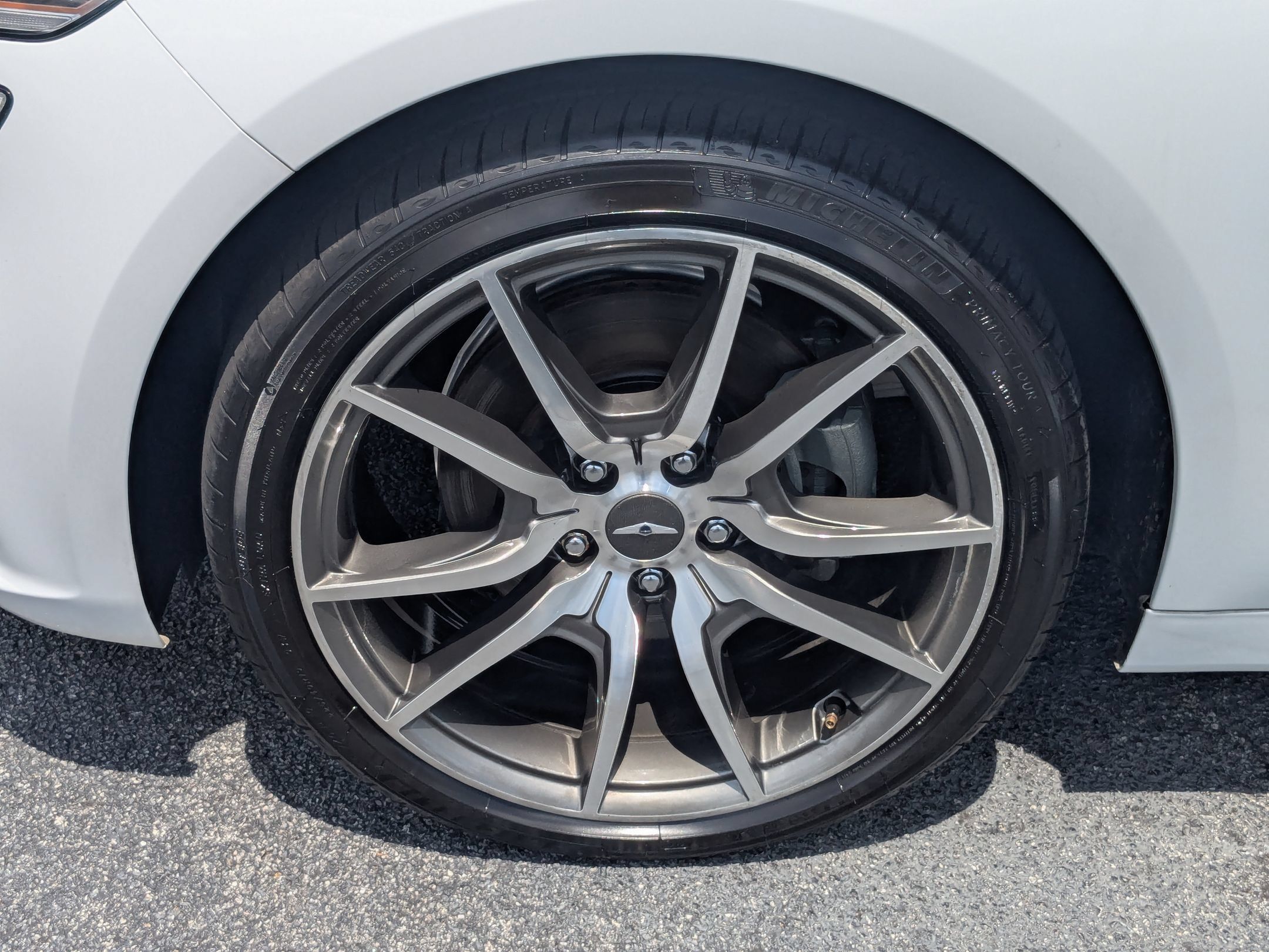 Used 2023 Genesis G70 2.0T AWD/4WD image 10