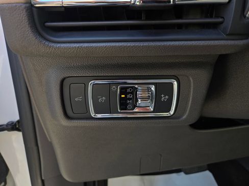 Used 2022 Lincoln Corsair Reserve w/ Equipment Group 201A AWD/4WD image 15