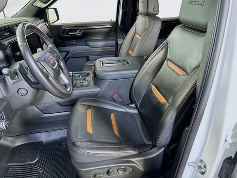 Used 2022 GMC Sierra 1500 AT4 w/ AT4 Premium Package image 4