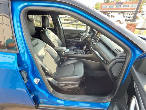 Used 2022 Jeep Compass Altitude image 36