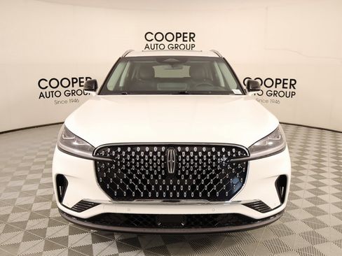 New 2025 Lincoln Aviator Reserve w/ Equipment Group 201A image 9