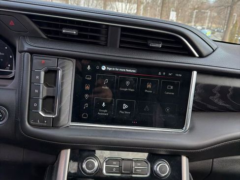 Used 2023 GMC Yukon Denali w/ Denali Reserve Package image 13