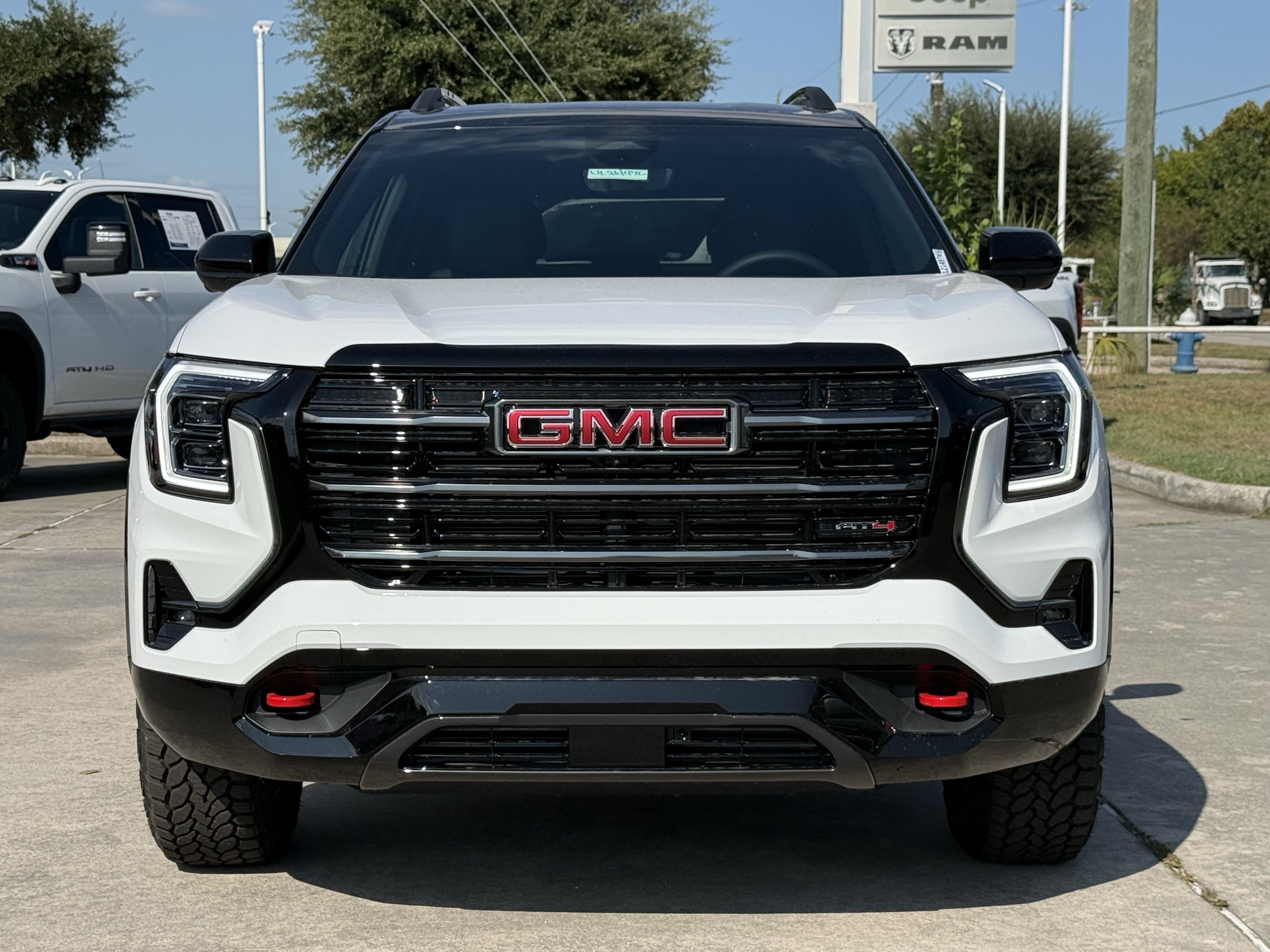 New 2027 GMC Terrain AT4 w/ Convenience Package III AWD/4WD image 7