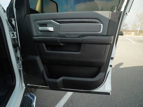 Used 2023 RAM 2500 Big Horn w/ Level 1 Equipment Group image 20