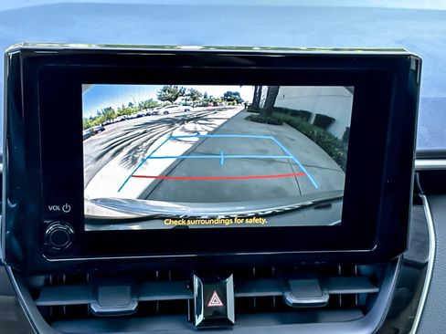 Used 2023 Toyota Corolla LE FWD image 23