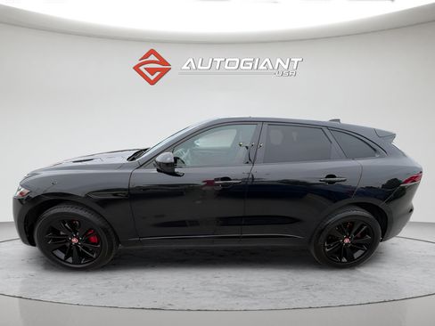 Used 2023 Jaguar F-PACE R-Dynamic S AWD/4WD image 3