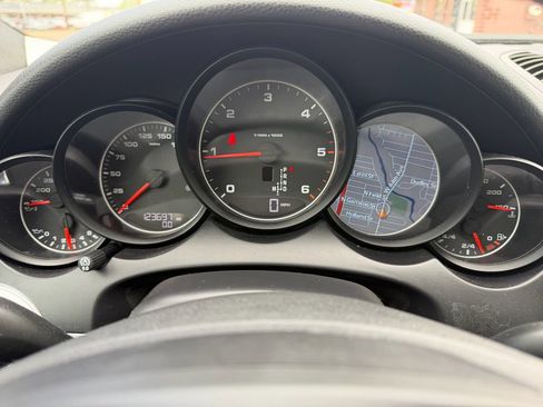 Used 2014 Porsche Cayenne Diesel AWD/4WD image 7