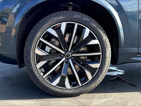 New 2026 Volvo XC90 T8 Ultra image 14