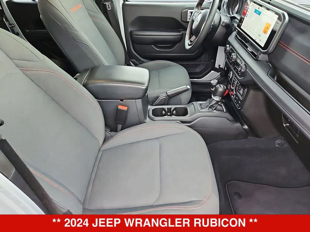 Used 2024 Jeep Wrangler Unlimited Rubicon AWD/4WD image 23