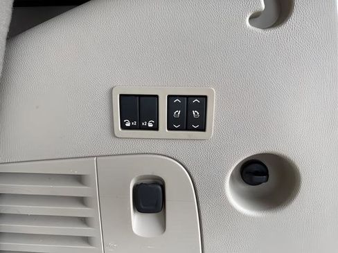 Used 2016 GMC Yukon Denali w/ Open Road Package image 13