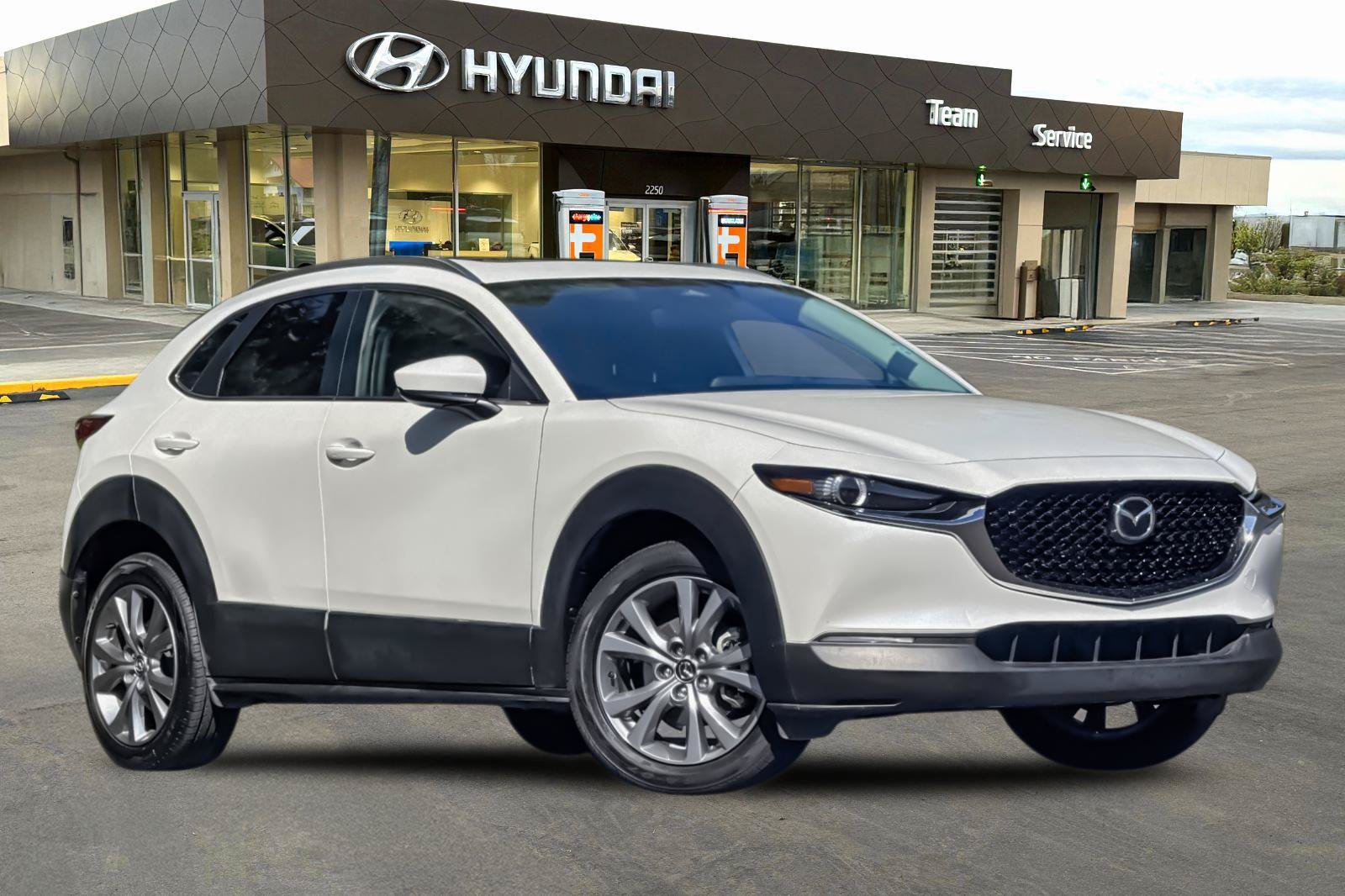 Used 2025 MAZDA CX-30 AWD 2.5 S w/ Preferred Package image 2