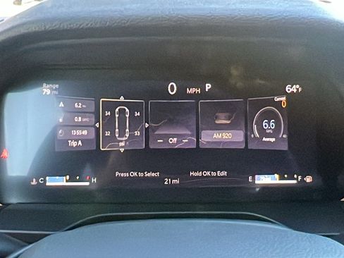 New 2025 Jeep Grand Cherokee L Laredo image 29