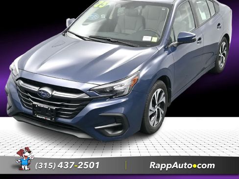 Used 2025 Subaru Legacy Premium AWD/4WD image 7