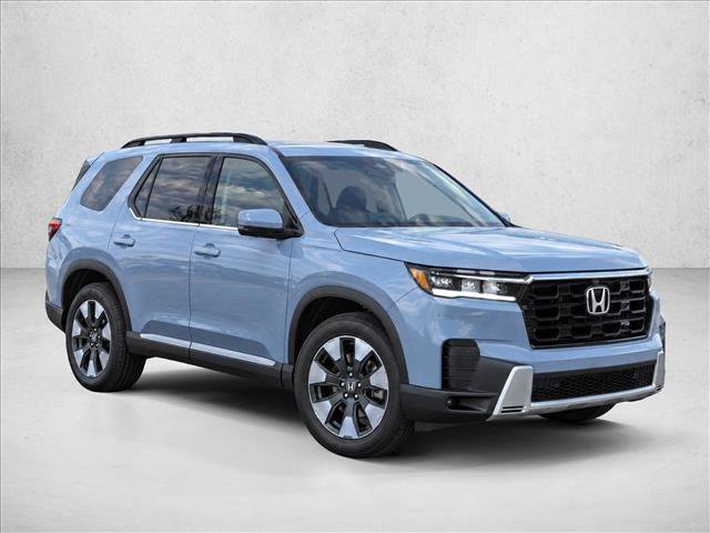 New 2026 Honda Pilot Touring image 3