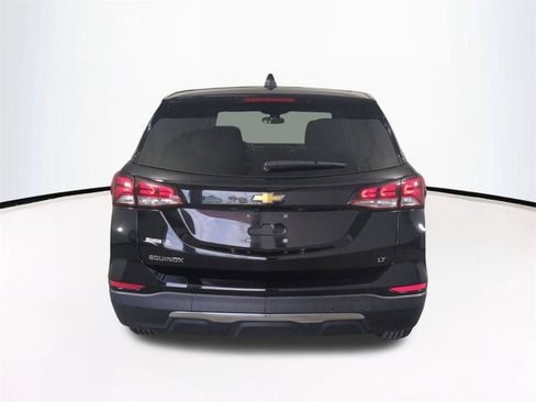 Used 2024 Chevrolet Equinox LT FWD image 6