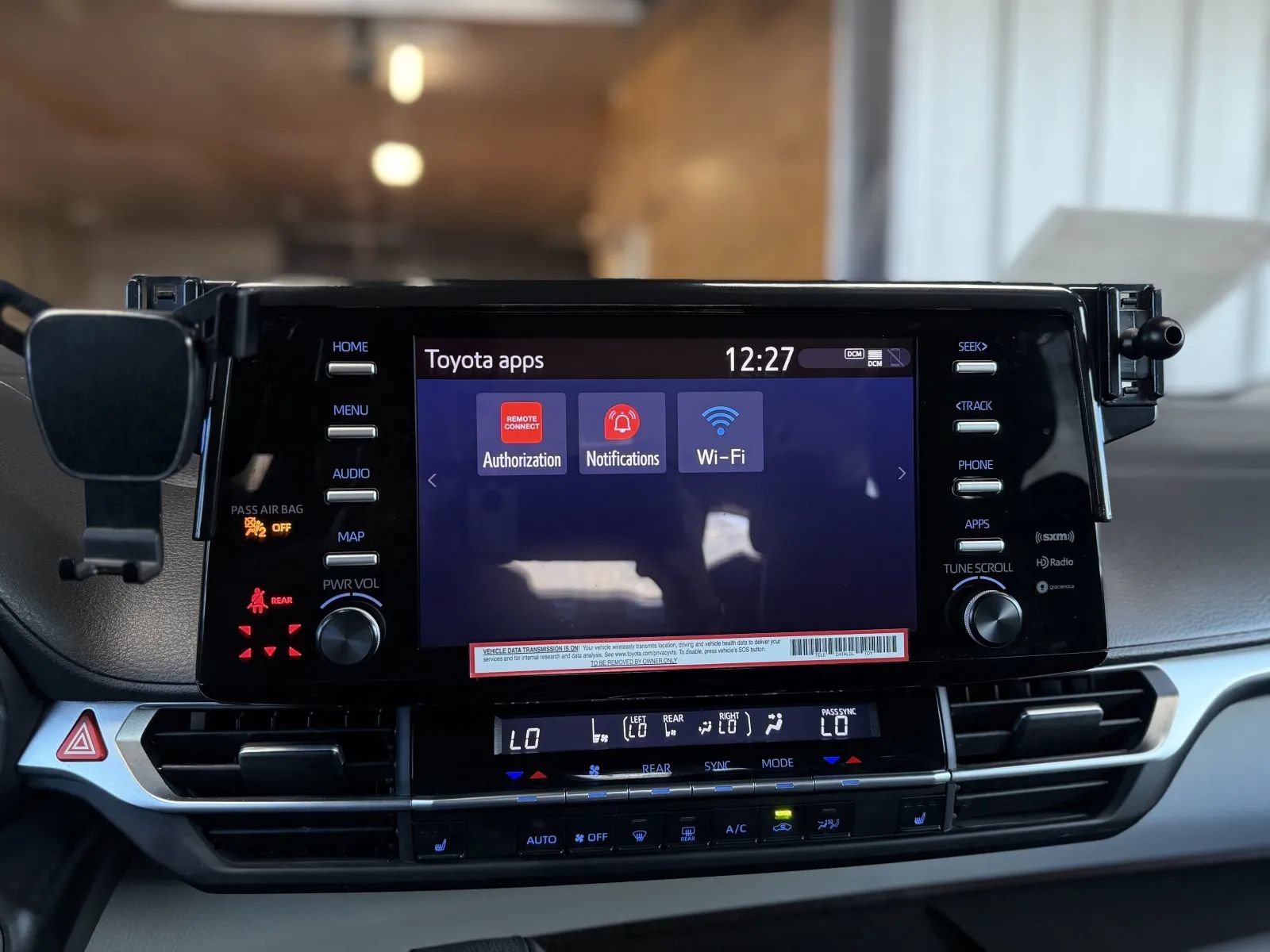 Used 2022 Toyota Sienna XLE FWD image 31