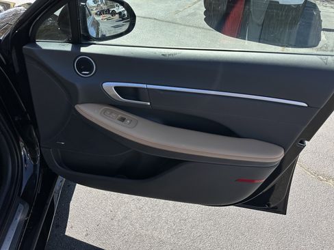 Used 2024 Hyundai Sonata Limited image 16