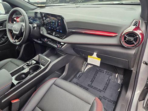 New 2026 Chevrolet Equinox RS AWD/4WD image 37
