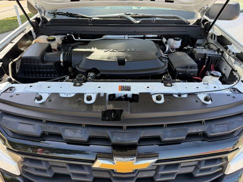 Used 2022 Chevrolet Colorado W/T w/ WT Convenience Package RWD image 29