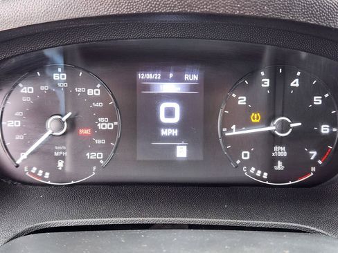 Used 2025 RAM ProMaster 2500 FWD image 15