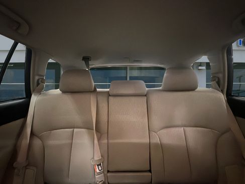 Used 2012 Subaru Outback 2.5i Premium image 17