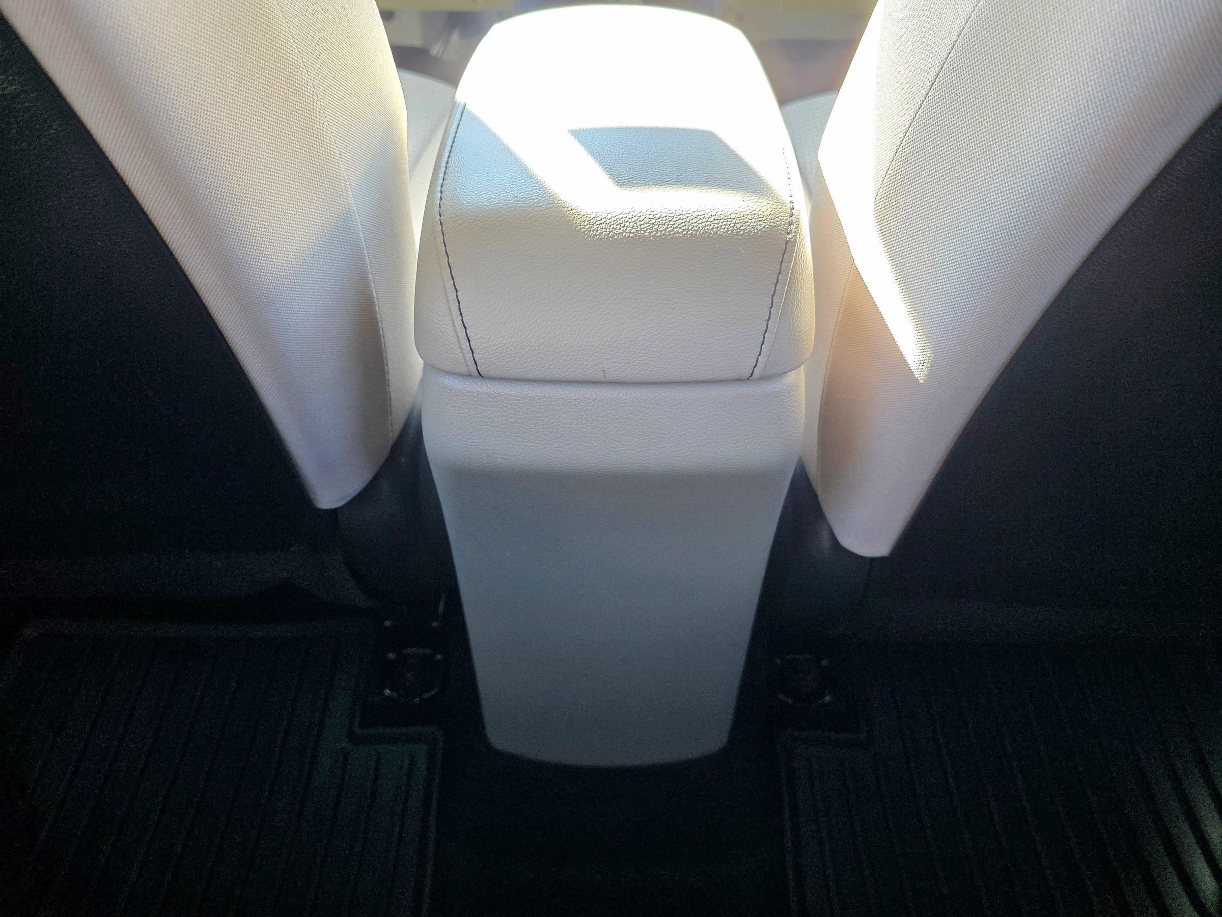 Used 2020 Kia Soul LX FWD image 35