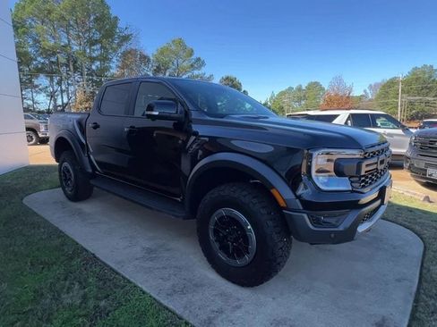 New 2025 Ford Ranger Raptor image 8