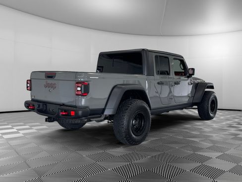 Used 2021 Jeep Gladiator Rubicon AWD/4WD image 8