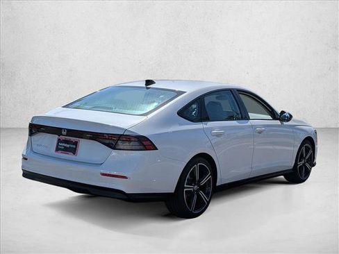 New 2026 Honda Accord SE image 2