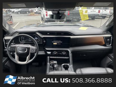 Used 2023 GMC Sierra 1500 Denali w/ Technology Package AWD/4WD image 22