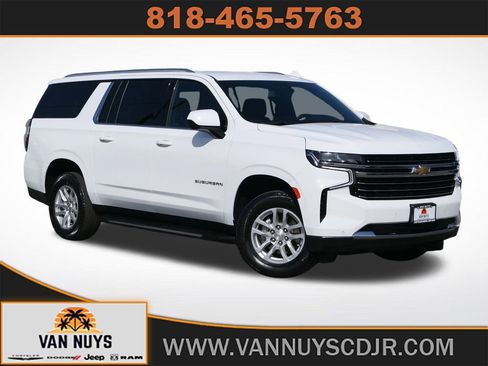 Used 2024 Chevrolet Suburban LT image 1